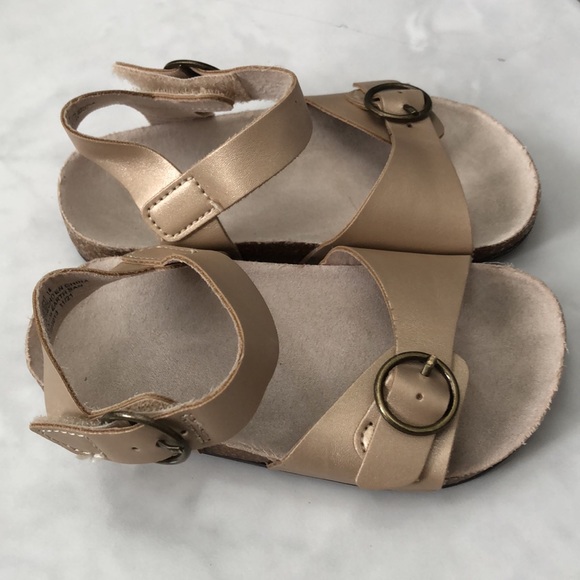 Gold toddler sandals - Picture 2 of 5